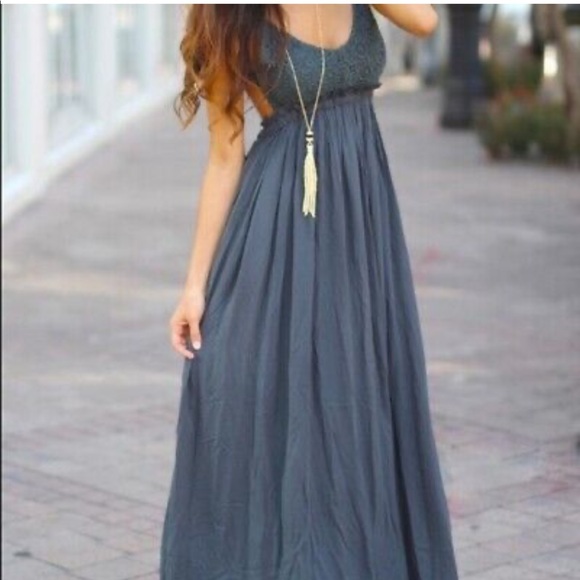 Boutique maxi dress - open back - Picture 2 of 5